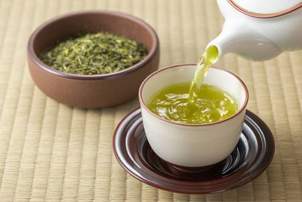 2 loại nước giúp phụ nữ giảm cân và trẻ hóa làn da được bác sĩ người Nhật dùng hàng ngày, có 1 loại là đặc sản Việt nhưng ít ai tận dụng tốt - Ảnh 2. 2 loại nước giúp phụ nữ giảm cân và trẻ hóa làn da được bác sĩ người Nhật dùng hàng ngày, có 1 loại là đặc sản Việt nhưng ít ai tận dụng tốt - Ảnh 2.