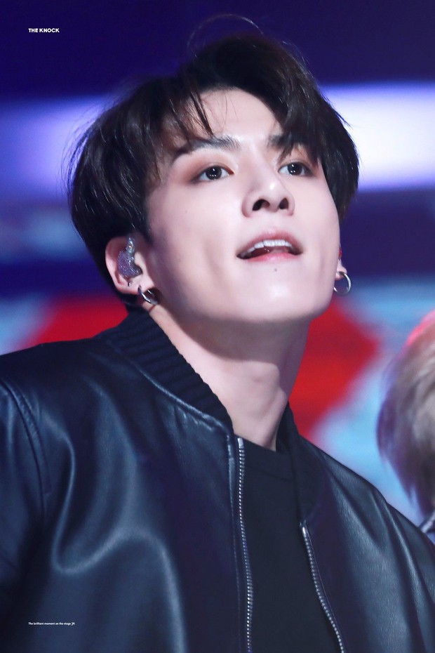 Không phải IU, đây mới là nữ idol khiến Jungkook (BTS) bẽn lẽn thấy thương: Tưởng ai xa lạ hoá ra là nữ hoàng gợi cảm nức tiếng Gen 2 - Ảnh 7. Không phải IU, đây mới là nữ idol khiến Jungkook (BTS) bẽn lẽn thấy thương: Tưởng ai xa lạ hoá ra là nữ hoàng gợi cảm nức tiếng Gen 2 - Ảnh 7.