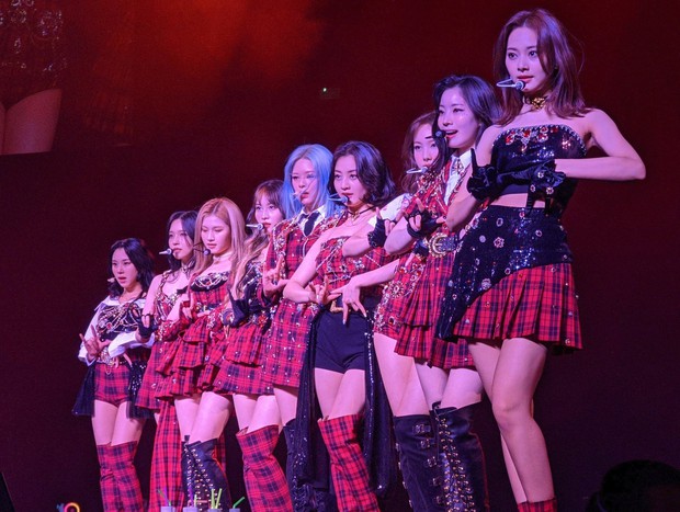 Jeongyeon (TWICE) gây ngỡ ngàng với diện mạo mới tại concert: Giảm cân thấy rõ chỉ trong 3 tháng, visual thế nào qua ống kính của fan? - Ảnh 1. Jeongyeon (TWICE) gây ngỡ ngàng với diện mạo mới tại concert: Giảm cân thấy rõ chỉ trong 3 tháng, visual thế nào qua ống kính của fan? - Ảnh 1.