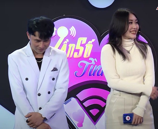 Nam chính gây sốc khi từ chối nối lại tình xưa dù bạn gái cũ đã mang con lên sân khấu - Ảnh 8. Nam chính gây sốc khi từ chối nối lại tình xưa dù bạn gái cũ đã mang con lên sân khấu - Ảnh 8.