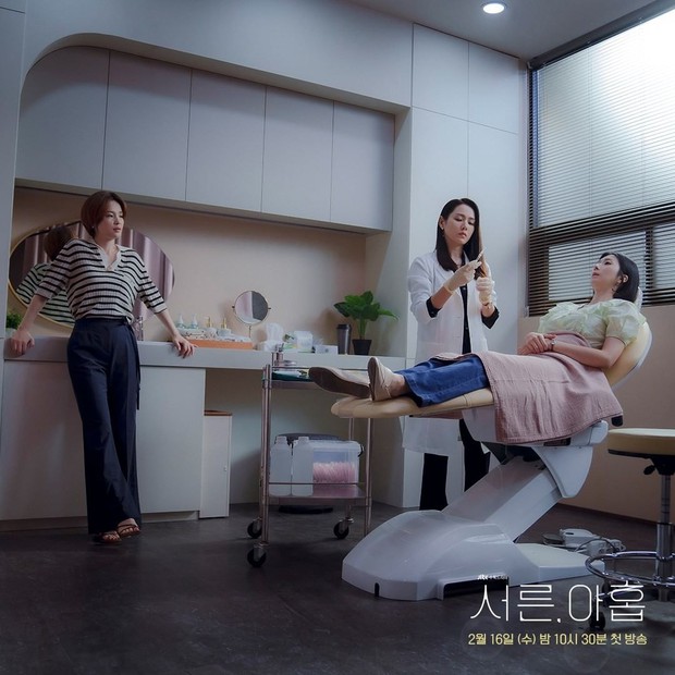 Phim của Son Ye Jin vừa lên sóng đã lọt top rating đài jTBC, netizen bùng nổ vì nội dung quá ổn áp - Ảnh 1. Phim của Son Ye Jin vừa lên sóng đã lọt top rating đài jTBC, netizen bùng nổ vì nội dung quá ổn áp - Ảnh 1.