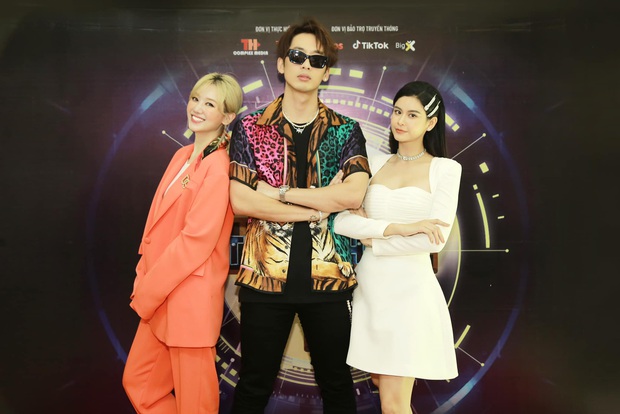 Hari Won từ tóc tai cho đến quần áo, một từ thôi: Chê! - Ảnh 6. Hari Won từ tóc tai cho đến quần áo, một từ thôi: Chê! - Ảnh 6.