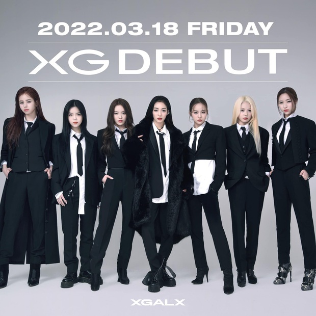 Girlgroup đàn em BLACKPINK bất ngờ debut tại Nhật, theo đuổi concept gì mà fan đòi được kẹp cổ? - Ảnh 1. Girlgroup đàn em BLACKPINK bất ngờ debut tại Nhật, theo đuổi concept gì mà fan đòi được kẹp cổ? - Ảnh 1.