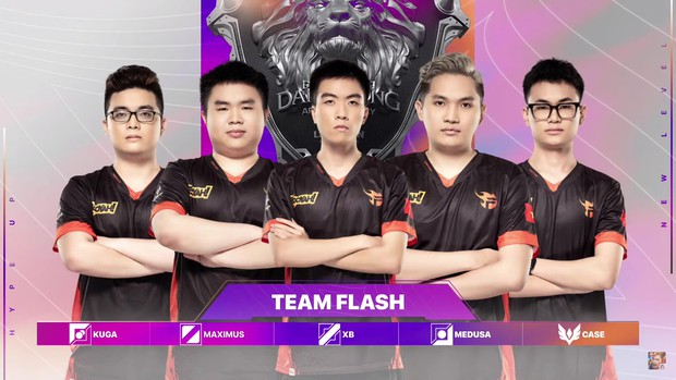 Team Flash giải mã ngựa ô, tân binh Kuga vừa debut đã nhận mưa lời khen từ khán giả - Ảnh 1.