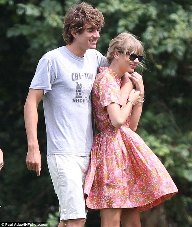 Taylor Swift và 14 năm 14 đời bạn trai: Hốt toàn sao hạng A từ Loki đến Zac Efron, bị bóc phốt và kết đẹp bên người không ngờ - Ảnh 13.