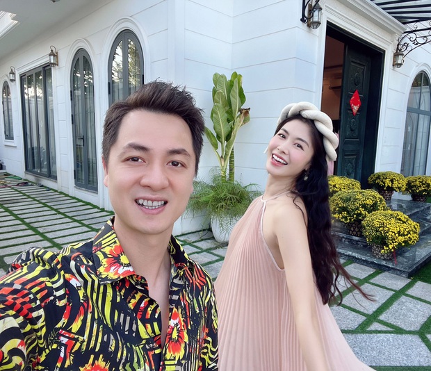 Vợ chồng Đăng Khôi check-in tại biệt thự triệu đô ngày đầu năm, 1 chi tiết hơn 10 năm qua không đổi - Ảnh 5. Vợ chồng Đăng Khôi check-in tại biệt thự triệu đô ngày đầu năm, 1 chi tiết hơn 10 năm qua không đổi - Ảnh 5.