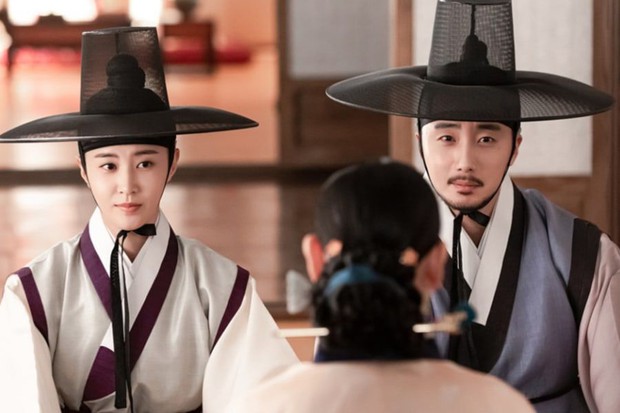 5 diễn viên Hàn thoát chết, tái xuất bùng nổ: Yoo Ah In lên tầm Ảnh Đế, mỹ nữ Parasite sắp tái xuất ngoạn mục - Ảnh 13. 5 diễn viên Hàn thoát chết, tái xuất bùng nổ: Yoo Ah In lên tầm Ảnh Đế, mỹ nữ Parasite sắp tái xuất ngoạn mục - Ảnh 13.