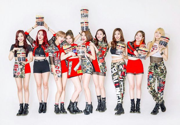 Knet mỉa mai em gái TWICE và ITZY có bài debut tệ nhất trong các nhóm nữ của JYP, visual gánh còng lưng phần nhạc đáng thất vọng - Ảnh 3.