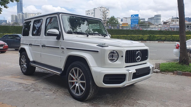 mercedes-amg-g63-2019-chinh-hang-dau-tien-ve-viet-nam-3-1568710718583809741768-16203090877941472583899-16396481260241233208336-1646025678064414233663.jpg