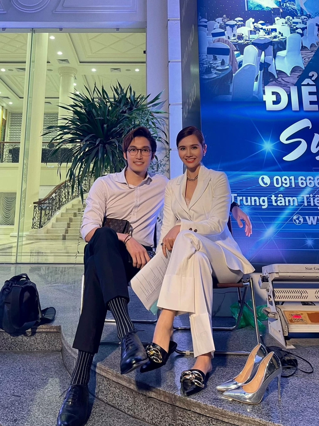 Thương Ngày Nắng Về 2 chưa lên sóng, Huyền Lizzie đã lên đồ đẹp nhức nách, thế này lại hot hòn họt cho xem! - Ảnh 2. Thương Ngày Nắng Về 2 chưa lên sóng, Huyền Lizzie đã lên đồ đẹp nhức nách, thế này lại hot hòn họt cho xem! - Ảnh 2.