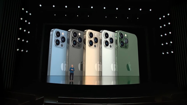 Video show cận cảnh iPhone 13 và 13 Pro màu xanh mới: Đẹp rụng rời, nhìn là muốn chốt đơn ngay! - Ảnh 5.