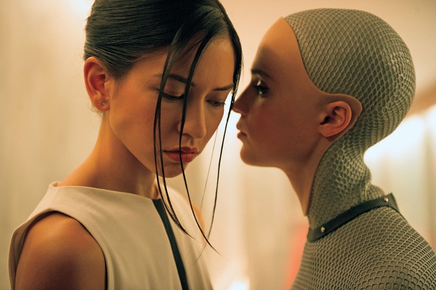 4 lần Hollywood biến robot thành “bom sex”: Khỏa thân 100%, biểu cảm y người thật, sốc nhất là màn thác loạn của dàn mỹ nhân - Ảnh 7.