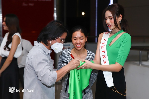 CHÍNH THỨC: Đỗ Hà đeo sash, nổi bần bật khi lên đường sang Puerto Rico dự Chung kết Miss World 2021 - Ảnh 10. CHÍNH THỨC: Đỗ Hà đeo sash, nổi bần bật khi lên đường sang Puerto Rico dự Chung kết Miss World 2021 - Ảnh 10.