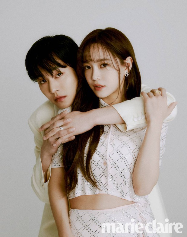 The female lead Dating in Cong So performs Son Tung's hit M-TP: Top Vocal, but singing skills in Vietnamese comes first! - Photo 1. The female lead Dating in Cong So performs Son Tung's hit M-TP: Top Vocal, but singing skills in Vietnamese comes first! - Photo 1.