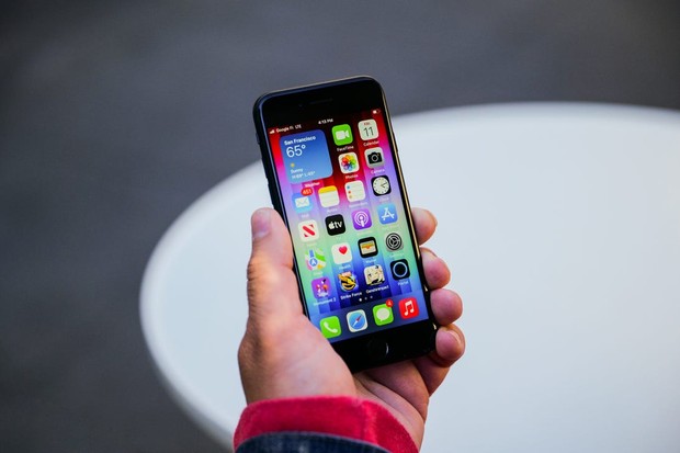 Một mẫu iPhone chính thức ngừng bán tại Việt Nam - Ảnh 4.