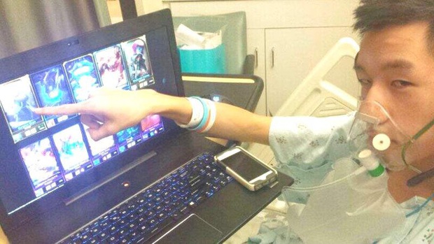 The 22-year-old gamer was hospitalized with the disease 