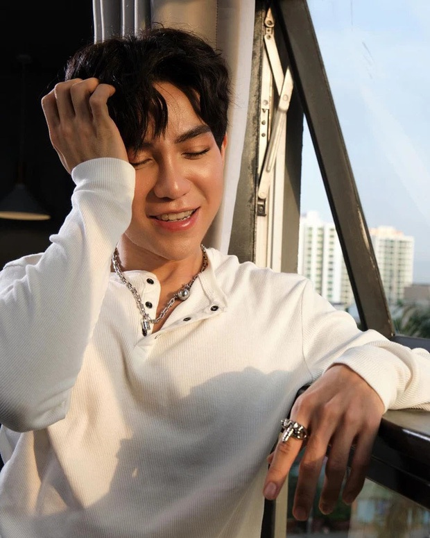Hội idol “Tóp Tóp” hái ra tiền như thế nào? Ngoài PR nhãn hàng, nhận booking, donate - còn có cách mà bạn chưa biết! - Ảnh 7. Hội idol “Tóp Tóp” hái ra tiền như thế nào? Ngoài PR nhãn hàng, nhận booking, donate - còn có cách mà bạn chưa biết! - Ảnh 7.