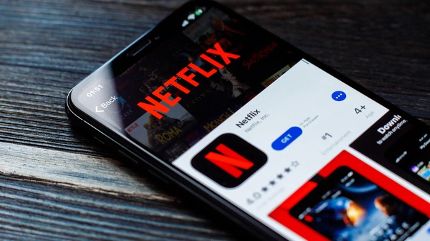 Người dùng Việt sắp hết thời mua tài khoản Netflix giá rẻ trên mạng? - Ảnh 1.