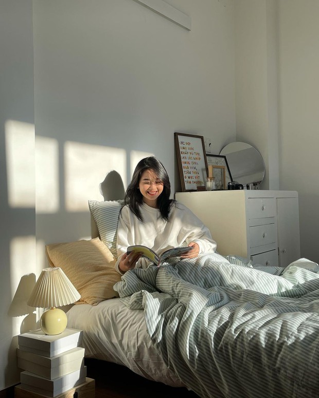 Rich kid học trường quý tộc RMIT lăn xả tự sửa phòng ngủ thấm nước thành chốn cực chill với giá chỉ 30 triệu - Ảnh 7. Rich kid học trường quý tộc RMIT lăn xả tự sửa phòng ngủ thấm nước thành chốn cực chill với giá chỉ 30 triệu - Ảnh 7.