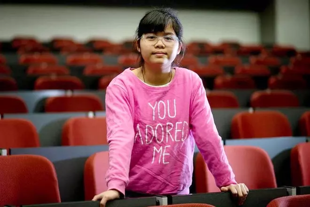 The child prodigy set a record for the youngest Vietnamese to attend university at the age of 13, at risk of being deported... for being too smart, now what?  - Photo 1.