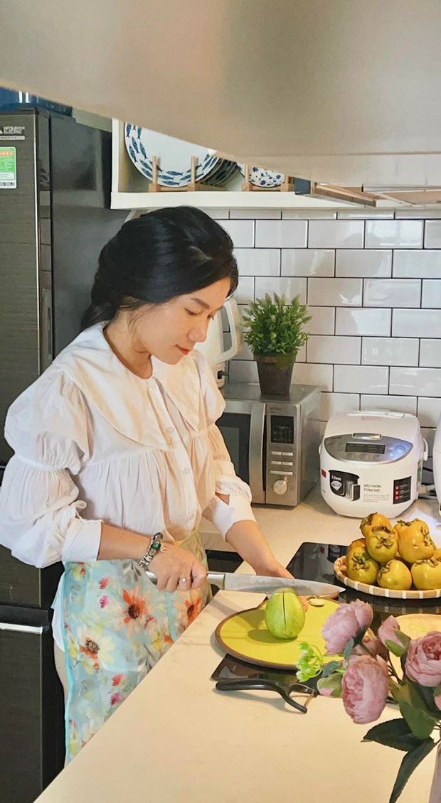 32 tuổi chưa chồng, cô gái vẫn 1 mình mua nhà Sài Gòn 2 tỷ: Đến lúc không muốn áp lực đầu tư, nợ nần gì nữa, mình all-in mua nhà! - Ảnh 2. 32 tuổi chưa chồng, cô gái vẫn 1 mình mua nhà Sài Gòn 2 tỷ: Đến lúc không muốn áp lực đầu tư, nợ nần gì nữa, mình all-in mua nhà! - Ảnh 2.