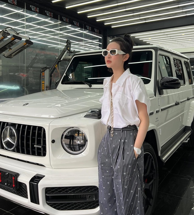 Vừa tậu xe 13 tỷ, Hiền Hồ lại đặt mục tiêu mua đất sân vườn: Tất cả thể hiện qua chiếc bánh kem này? - Ảnh 4.