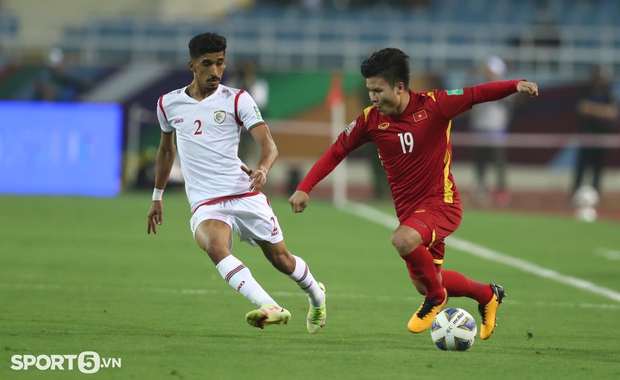 Nhận cú đòn đau tới từ đối thủ Oman, đội tuyển Việt Nam phải nhận trận thua đáng tiếc tại vòng loại World Cup - Ảnh 1.