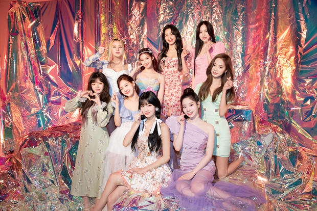 TWICE và hội chị em nhà JYP chấp luôn BLACKPINK và 2NE1 về mảng này trong vòng 26 năm qua! - Ảnh 1. TWICE và hội chị em nhà JYP chấp luôn BLACKPINK và 2NE1 về mảng này trong vòng 26 năm qua! - Ảnh 1.