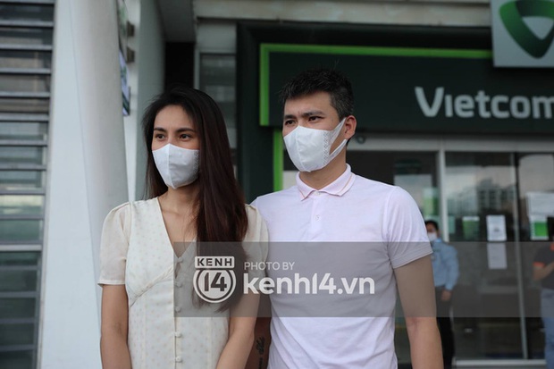 Hàng loạt nghệ sĩ và cá nhân đã gửi đơn tố cáo trước khi bà Nguyễn Phương Hằng bị khởi tố, bắt tạm giam - Ảnh 1.