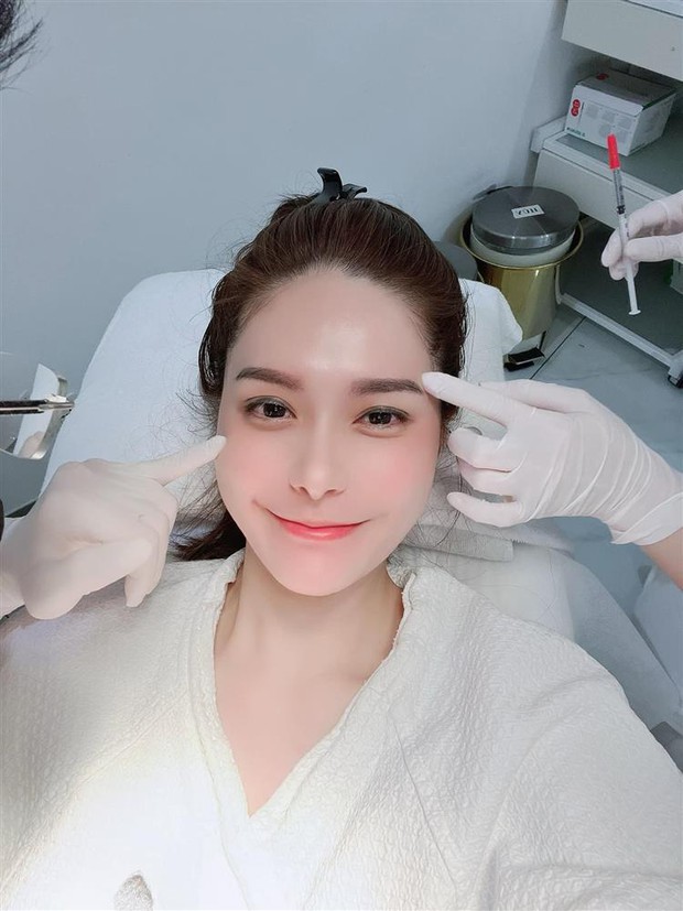 Đoàn Di Băng khoe ảnh ngày xưa, nhan sắc thế nào mà tối ngày bị đồn can thiệp dao kéo? - Ảnh 5. Đoàn Di Băng khoe ảnh ngày xưa, nhan sắc thế nào mà tối ngày bị đồn can thiệp dao kéo? - Ảnh 5.