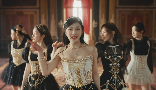 SM nay lạ lắm! Xây cả khách sạn cho Red Velvet nhảy sương sương, vẫn là hộp nhưng sang cỡ này thì ai cũng muốn - Ảnh 4. SM nay lạ lắm! Xây cả khách sạn cho Red Velvet nhảy sương sương, vẫn là hộp nhưng sang cỡ này thì ai cũng muốn - Ảnh 4.