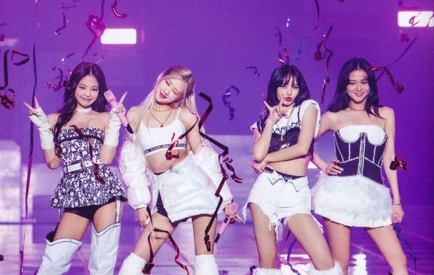 Fan BLACKPINK mỉa mai BTS không cùng đẳng cấp vì chưa từng xuất hiện tại 1 nơi danh giá, kết cục nhận ngay quả đắng? - Ảnh 2. Fan BLACKPINK mỉa mai BTS không cùng đẳng cấp vì chưa từng xuất hiện tại 1 nơi danh giá, kết cục nhận ngay quả đắng? - Ảnh 2.
