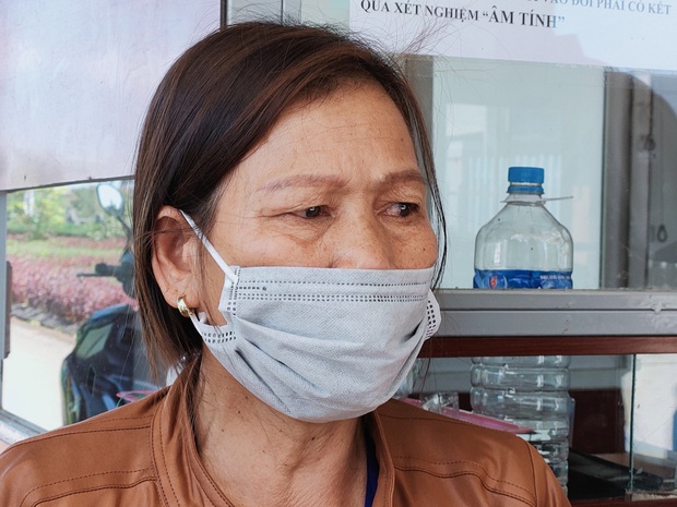 Ba mẹ của nữ sinh lớp 7 bị bạn cùng trường hành hung: Quá tàn nhẫn, hơn cả đánh ghen - Ảnh 6. Ba mẹ của nữ sinh lớp 7 bị bạn cùng trường hành hung: Quá tàn nhẫn, hơn cả đánh ghen - Ảnh 6.