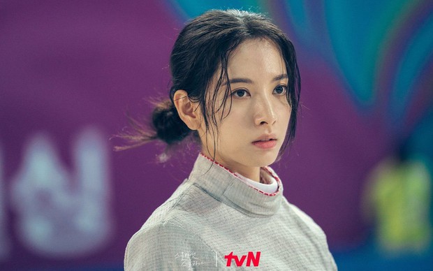 Nữ phụ Twenty Five, Twenty One khi làm idol Kpop: Visual ngang ngửa Irene (Red Velvet), eo con kiến nhỏ hơn cả Rosé (BLACKPINK)? - Ảnh 1. Nữ phụ Twenty Five, Twenty One khi làm idol Kpop: Visual ngang ngửa Irene (Red Velvet), eo con kiến nhỏ hơn cả Rosé (BLACKPINK)? - Ảnh 1.