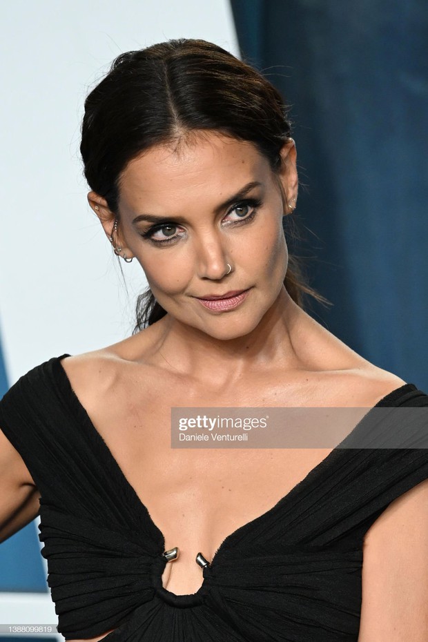 Thảm đỏ tiệc hậu Oscar: Kim - Kendall đè bẹp Hailey Bieber và dàn mỹ nhân xôi thịt, Will Smith thái độ đáng chú ý sau màn ẩu đả - Ảnh 20. Thảm đỏ tiệc hậu Oscar: Kim - Kendall đè bẹp Hailey Bieber và dàn mỹ nhân xôi thịt, Will Smith thái độ đáng chú ý sau màn ẩu đả - Ảnh 20.