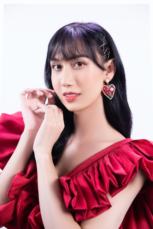 Lynk Lee tự cosplay chính mình cách đây 4 năm, màn lột xác ngỡ ngàng không phải ai cũng theo được - Ảnh 9. Lynk Lee tự cosplay chính mình cách đây 4 năm, màn lột xác ngỡ ngàng không phải ai cũng theo được - Ảnh 9.