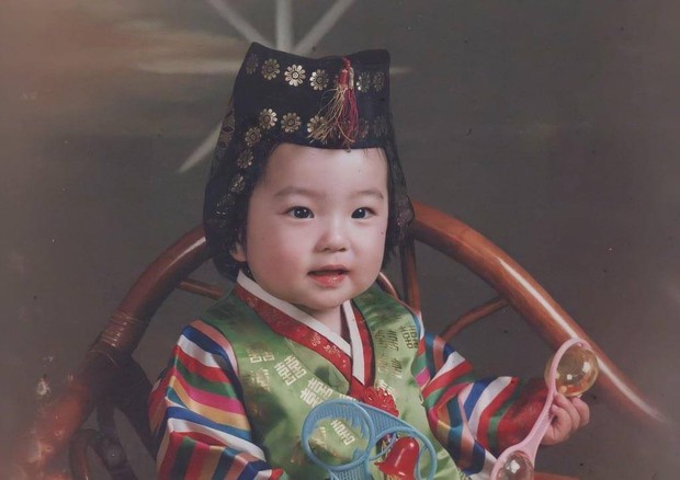 Irene (Red Velvet) 31 năm chưa từng biết xấu là gì, từ thời bé tí đã ra dáng mỹ nữ đẹp nhất Gen 3! - Ảnh 6. Irene (Red Velvet) 31 năm chưa từng biết xấu là gì, từ thời bé tí đã ra dáng mỹ nữ đẹp nhất Gen 3! - Ảnh 6.
