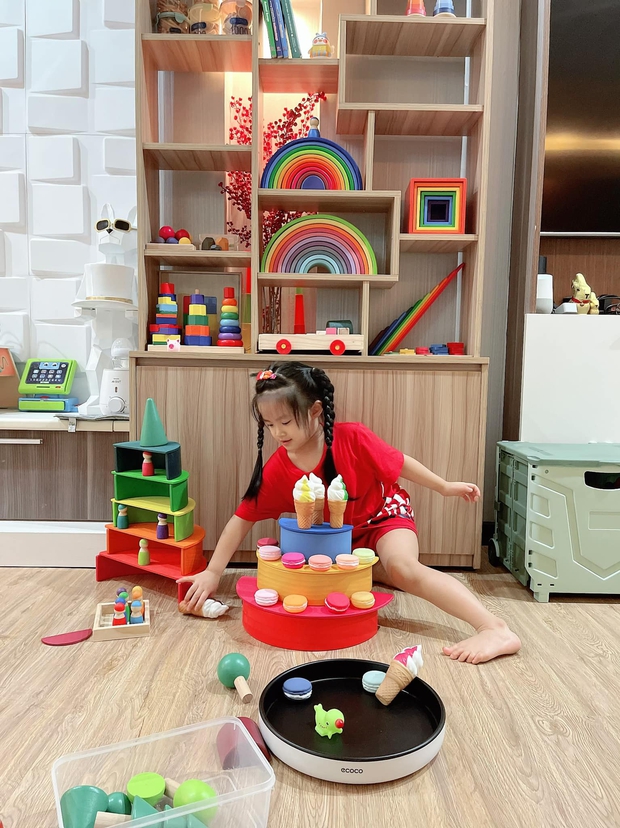 Diệp Lâm Anh hé lộ 1 góc nhà mới hậu tan vỡ, nhìn qua là biết ái nữ được cưng chiều cỡ nào! - Ảnh 2. Diệp Lâm Anh hé lộ 1 góc nhà mới hậu tan vỡ, nhìn qua là biết ái nữ được cưng chiều cỡ nào! - Ảnh 2.