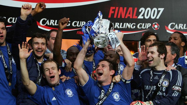 Đốt hơn 60 nghìn tỷ đồng để biến Chelsea thành ông lớn, đây là 21 thành tựu của tỷ phú người Nga mê bóng đá Abramovich - Ảnh 5. Đốt hơn 60 nghìn tỷ đồng để biến Chelsea thành ông lớn, đây là 21 thành tựu của tỷ phú người Nga mê bóng đá Abramovich - Ảnh 5.