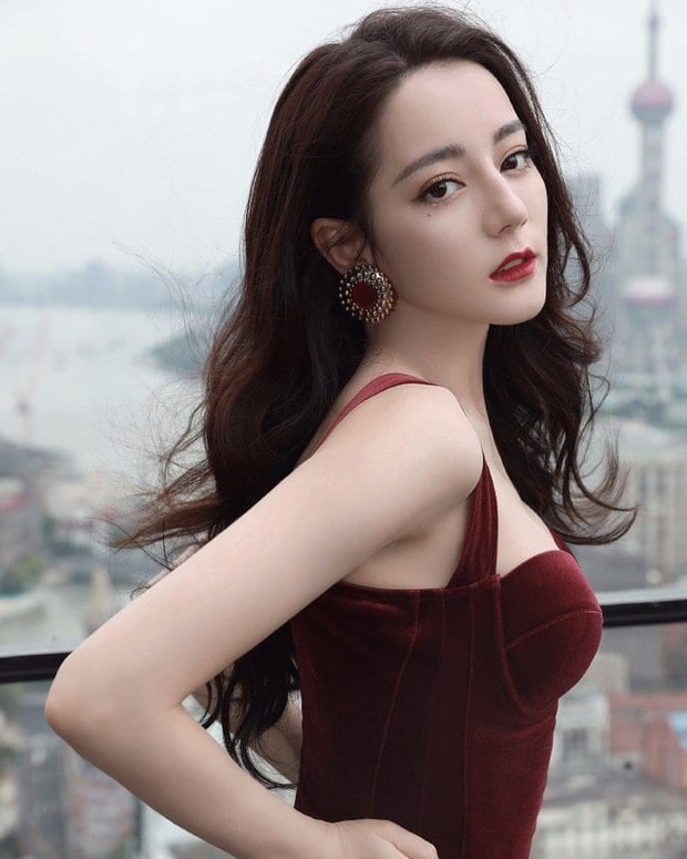 Cận cảnh nhan sắc không như mơ của Nhiệt Ba: Da xạm đen nhiều khuyết điểm, thế mới biết rời xa PTS là bão tố - Ảnh 7. Cận cảnh nhan sắc không như mơ của Nhiệt Ba: Da xạm đen nhiều khuyết điểm, thế mới biết rời xa PTS là bão tố - Ảnh 7.