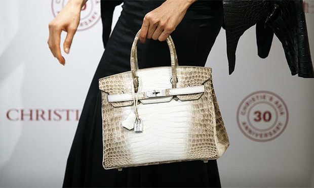 Tìm ra túi Hermès độc nhất vô nhị, khó kiếm nhất từ trước tới nay: Rapper Kanye West vừa tậu cho bồ mới một chiếc - Ảnh 4. Tìm ra túi Hermès độc nhất vô nhị, khó kiếm nhất từ trước tới nay: Rapper Kanye West vừa tậu cho bồ mới một chiếc - Ảnh 4.