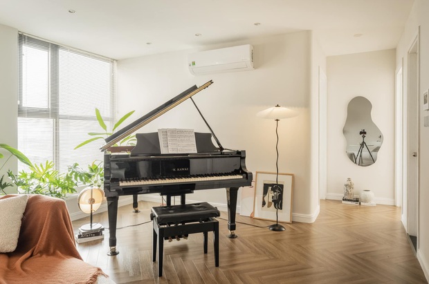 Mua căn hộ 3,7 tỷ, giảng viên piano đập 1 phòng ngủ để nhân đôi phòng khách, chơi tận 5 phong cách nhưng vẫn tinh tế, hài hoà - Ảnh 2.