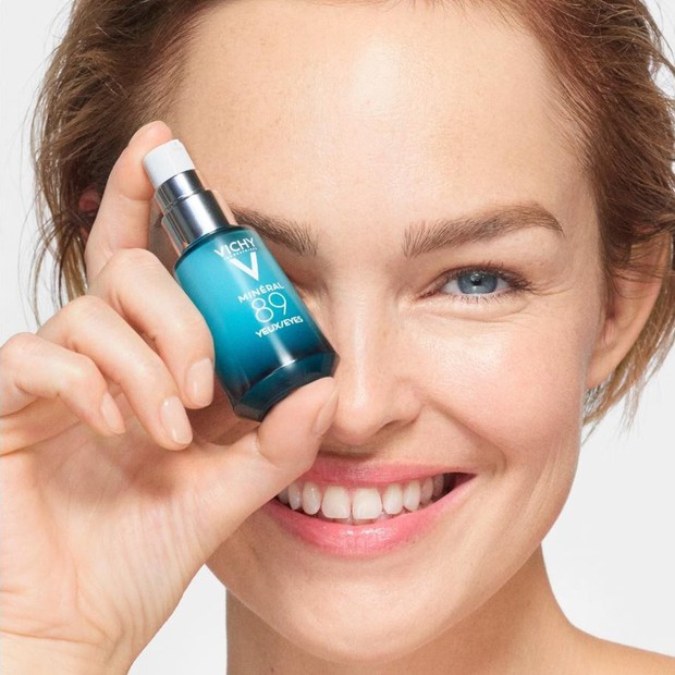 Bác sĩ chỉ ra 5 serum dưỡng mắt tốt nhất, giảm thiểu quầng thâm và lão hóa hiệu quả - Ảnh 9. Bác sĩ chỉ ra 5 serum dưỡng mắt tốt nhất, giảm thiểu quầng thâm và lão hóa hiệu quả - Ảnh 9.