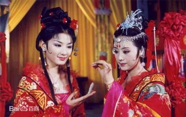 Nữ chính ác mộng ở Lên Nhầm Kiệu Hoa remake: Là đối thủ Triệu Lộ Tư diễn cực tệ, dân tình nhìn mặt còn phát sợ vì 1 điểm - Ảnh 1.