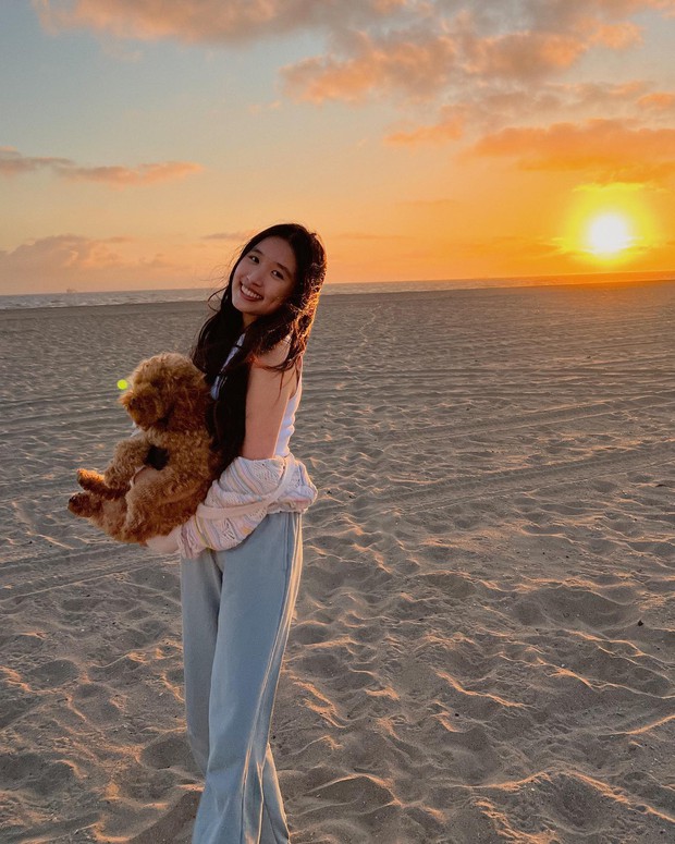 Tiểu thư YouTuber Jenny Huỳnh có style mùa hè đỉnh lắm nha: Phóng khoáng kiểu teen Mỹ hay ngoan hiền gái Việt đều cân hết - Ảnh 15.