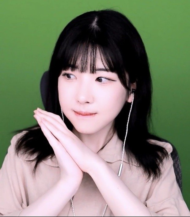 Bị đồn “giả nai” dụ dỗ đàn ông để lừa tiền, nữ streamer 2000 tuyên bố sẽ làm ra ngô ra khoai kẻ tung tin thất thiệt - Ảnh 1. Bị đồn “giả nai” dụ dỗ đàn ông để lừa tiền, nữ streamer 2000 tuyên bố sẽ làm ra ngô ra khoai kẻ tung tin thất thiệt - Ảnh 1.