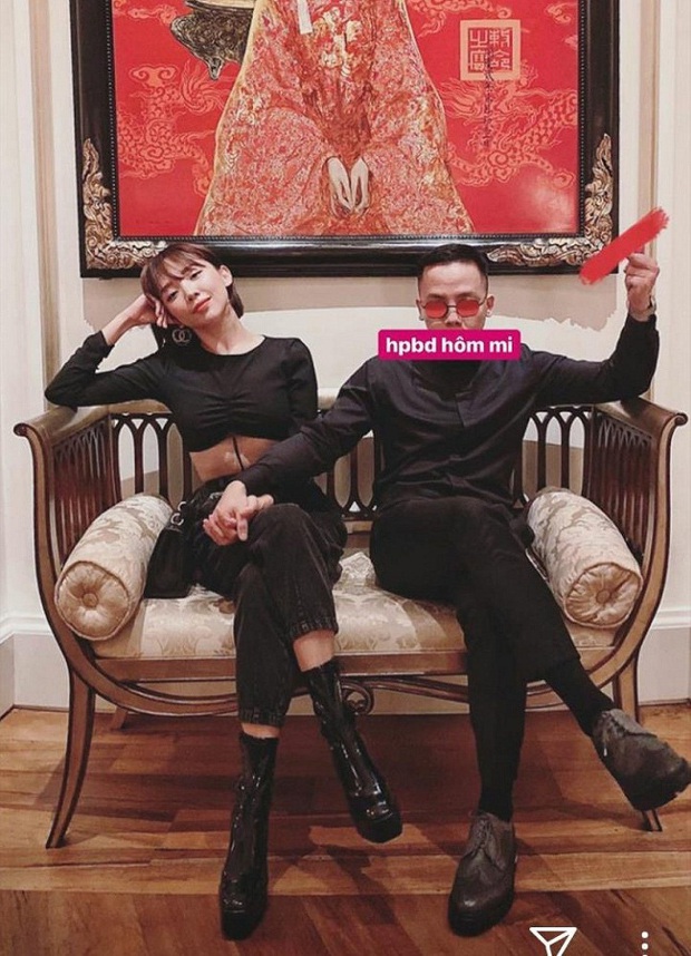 Hot rần rần khoảnh khắc Hoàng Touliver sát rạt bên 1 người hâm mộ, danh tính là ai mà netizen ngỡ ngàng? - Ảnh 6. Hot rần rần khoảnh khắc Hoàng Touliver sát rạt bên 1 người hâm mộ, danh tính là ai mà netizen ngỡ ngàng? - Ảnh 6.