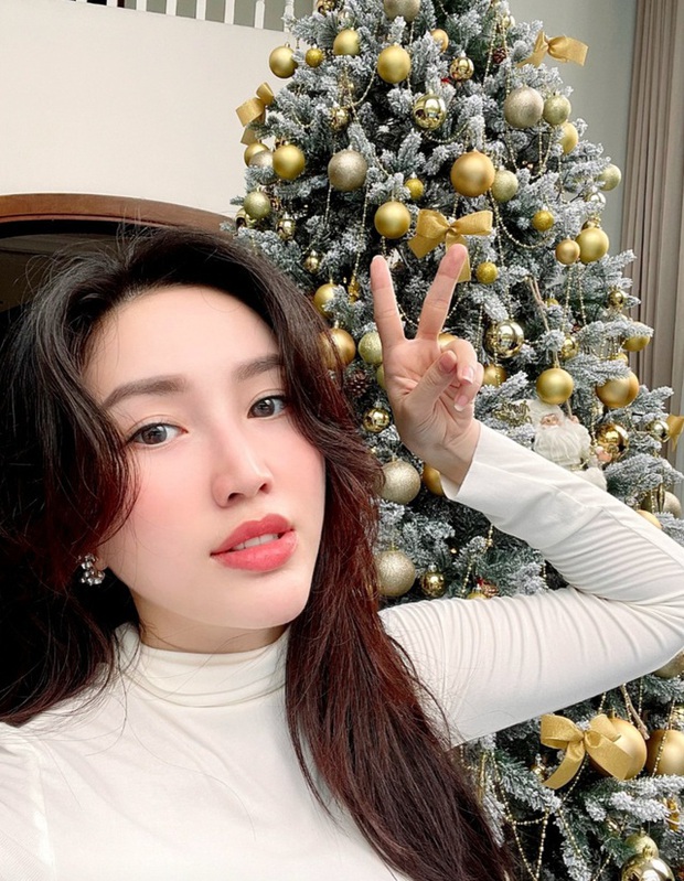 Ai rồi cũng khác: Bảo Thy từng tạo trend, Jun Phạm lột xác hết nước chấm, kéo đến nữ rapper Gen Z mới hết hồn! - Ảnh 10. Ai rồi cũng khác: Bảo Thy từng tạo trend, Jun Phạm lột xác hết nước chấm, kéo đến nữ rapper Gen Z mới hết hồn! - Ảnh 10.