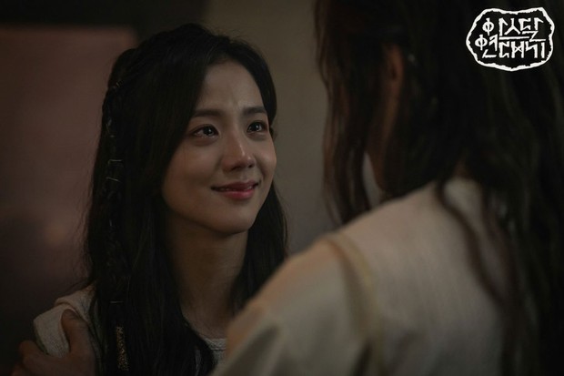 Loạt cameo xịn xò ở phim Hàn: Jisoo (BLACKPINK) lộ mặt vài giây hot hơn cả nữ chính, Son Ye Jin là lời nhất đó nha! - Ảnh 6.