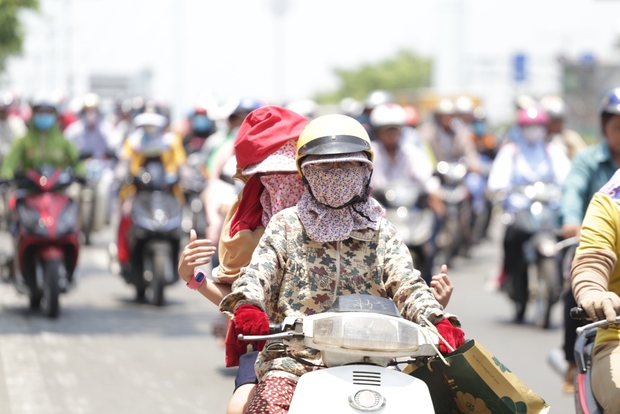 Đợt nắng nóng diện rộng ở miền Bắc này, nhiệt độ Hà Nội cao nhất bao nhiêu độ C? - Ảnh 1.
